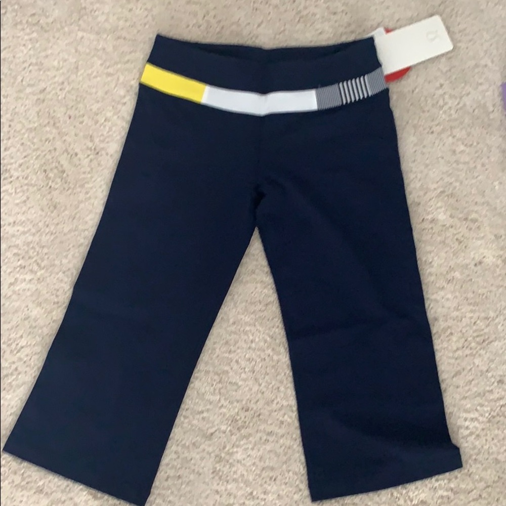 NWT lululemon cropped pants